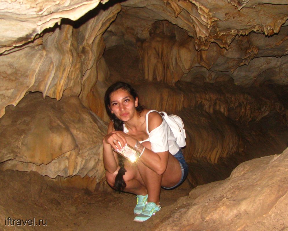 Айгуль в кивсячечной пещере